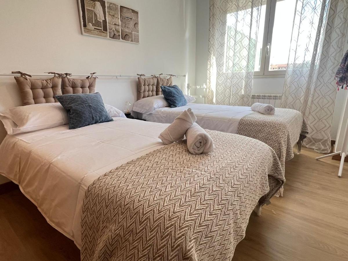 Pool And Confort 3 Habitaciones Y Garaje By Apartamentos لوغرونيو المظهر الخارجي الصورة