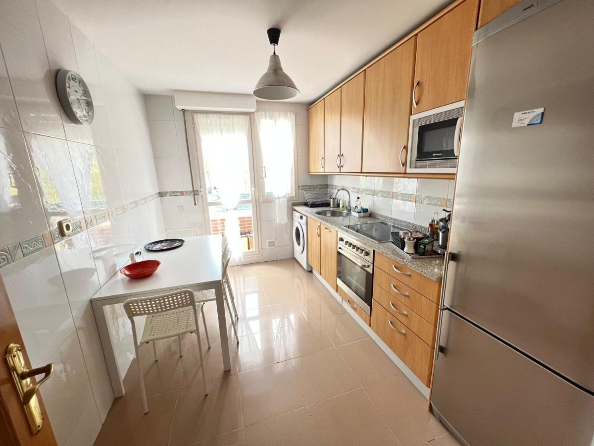 Pool And Confort 3 Habitaciones Y Garaje By Apartamentos لوغرونيو المظهر الخارجي الصورة