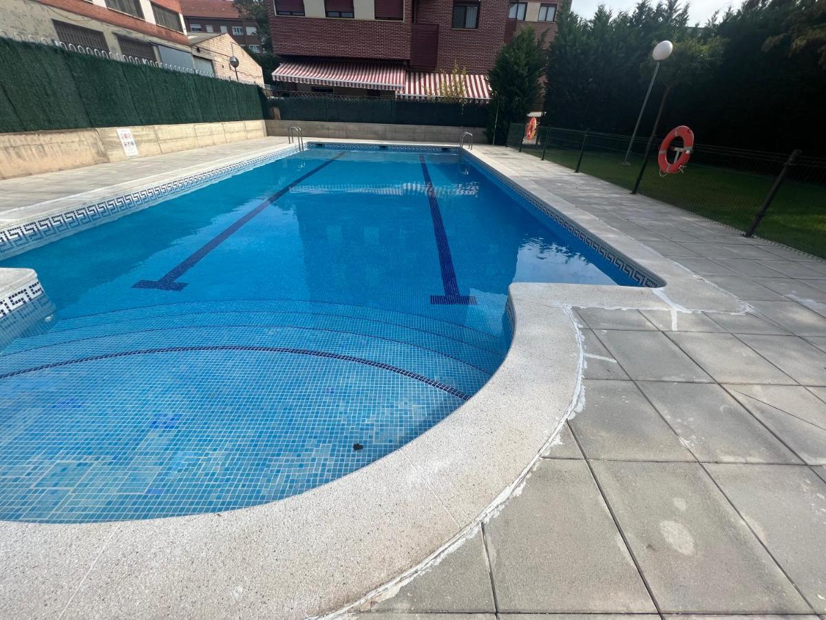 Pool And Confort 3 Habitaciones Y Garaje By Apartamentos لوغرونيو المظهر الخارجي الصورة