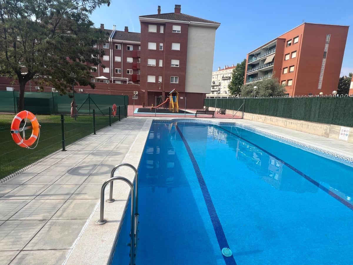 Pool And Confort 3 Habitaciones Y Garaje By Apartamentos لوغرونيو المظهر الخارجي الصورة